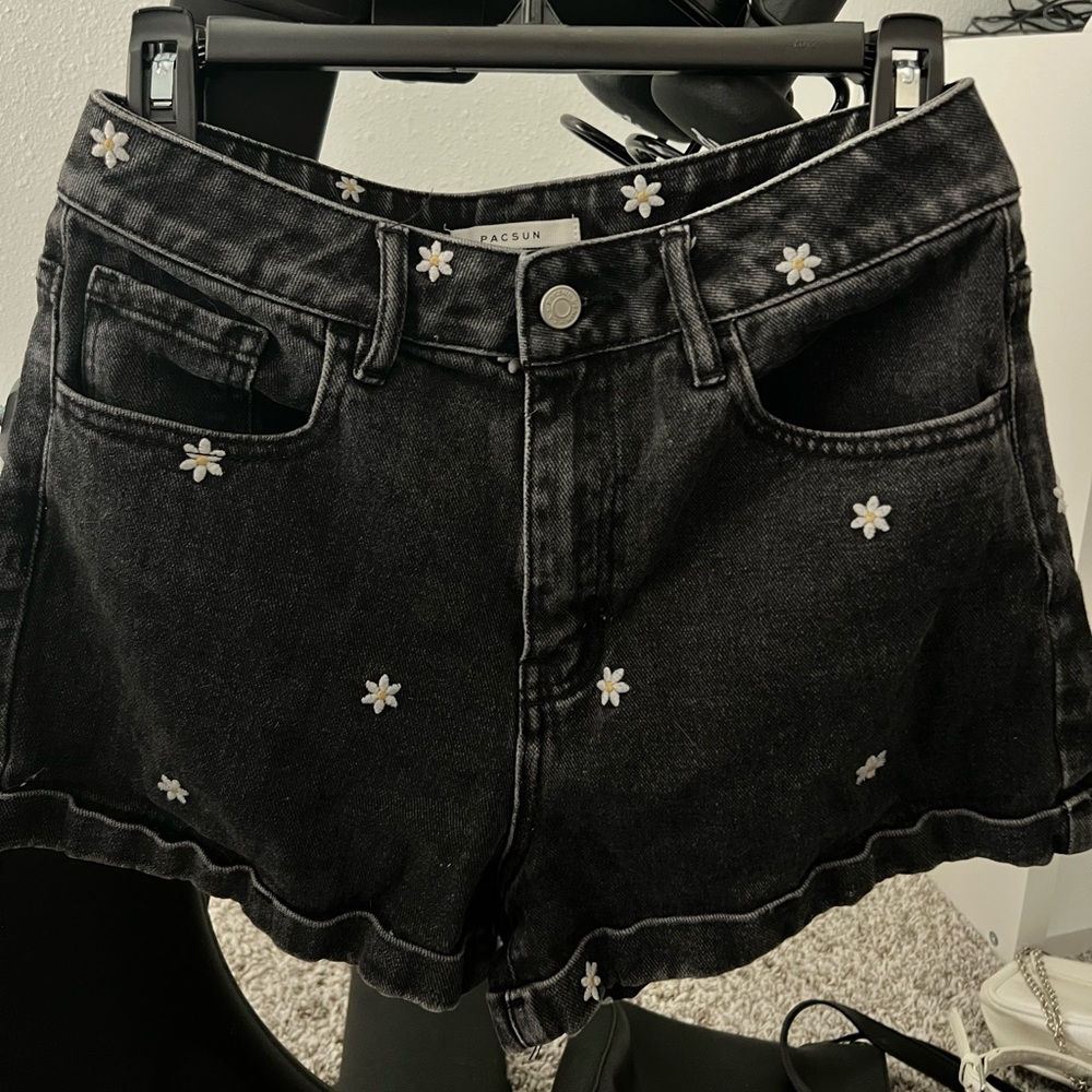 Pac Sun Mom Shorts